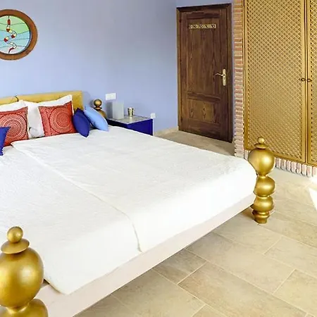 De La Luz Guest house *